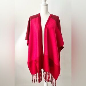 Cabi Firebrick Red Fringed Open Front Cape Poncho Wrap Style 3841 Size Small